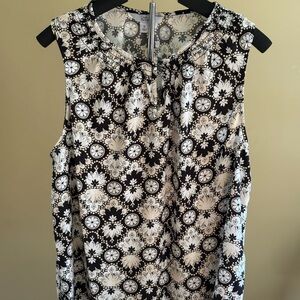 Black and White Sleeveless Top